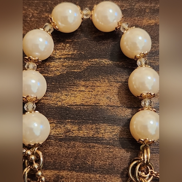 Vintage Betsey Johnson Faux Pearl Charm Bracelet - Picture 3 of 8